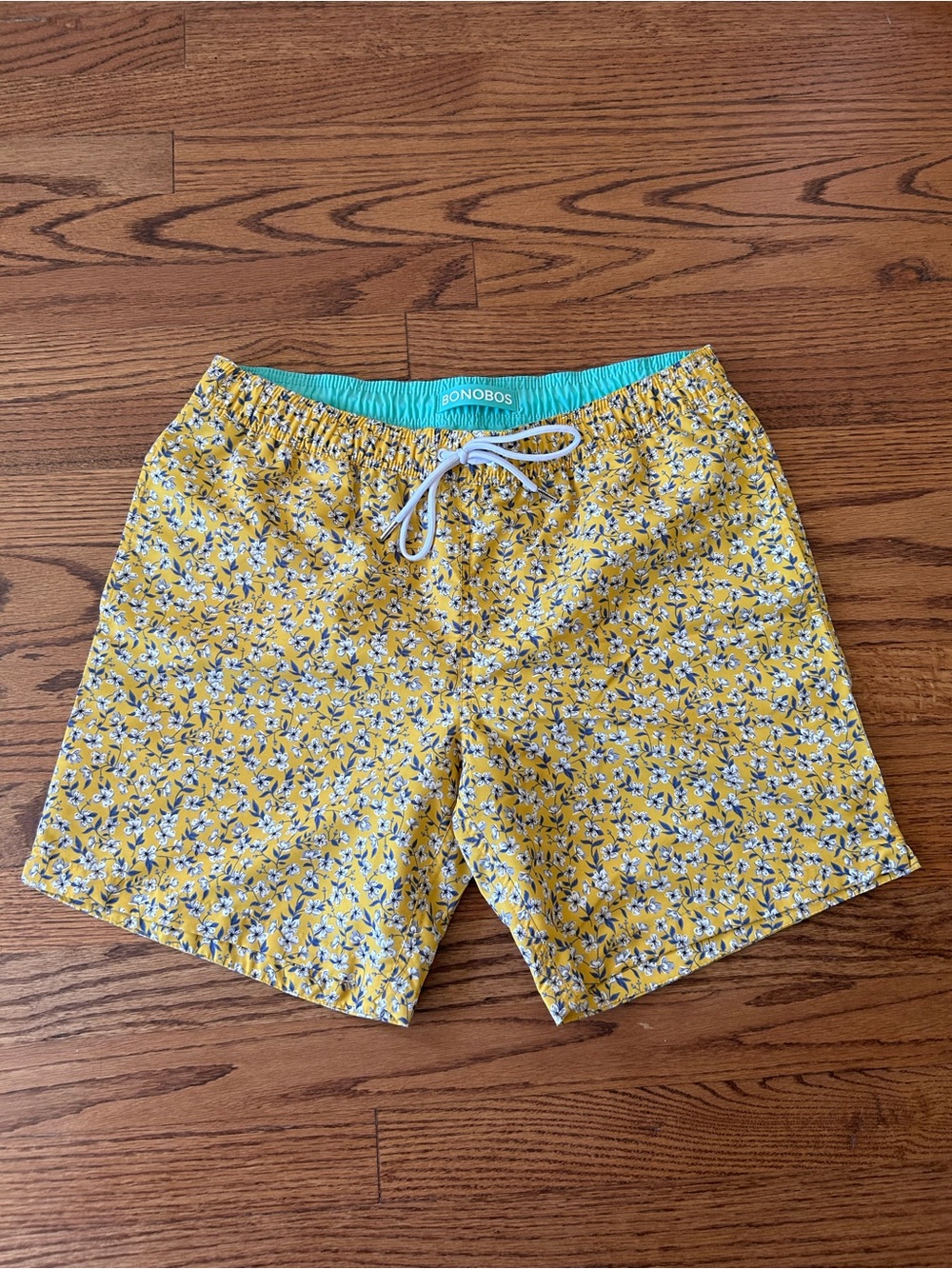 NWOT Bonobos Swim Trunks Size M